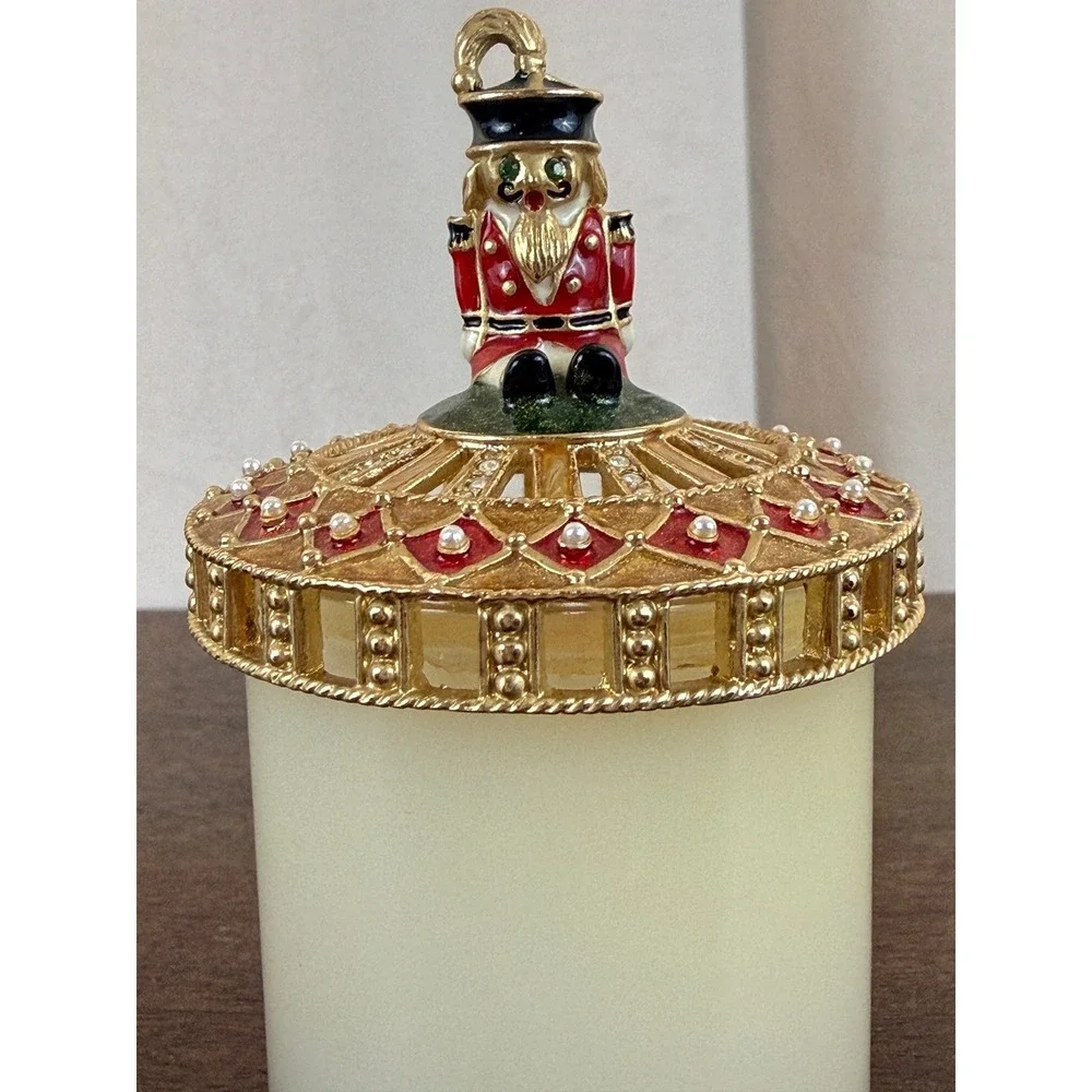 VTG‎ St. John Votive Candle with Gold Metal Nutcracker Figurine 2